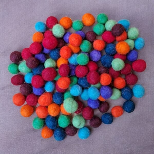 100 Frame With Numbers Tiles & Woolen Beads - Image 5
