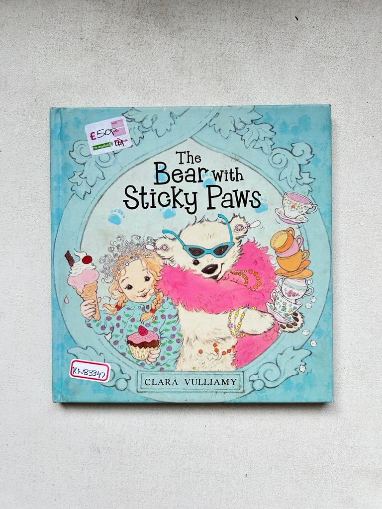 The Bear With Sticky Paws_Clara Vulliamy
