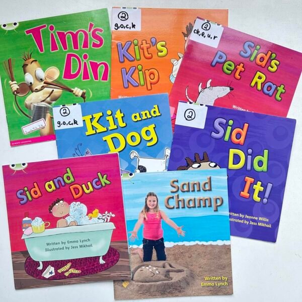 Phonics Bug_Set Of 7 Books _Monica Hughes