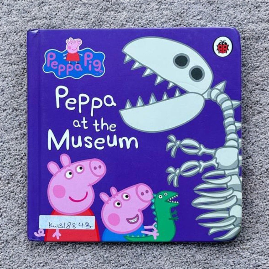 Peppa Pig_Peppa At The Museum_Ladybird_KWB18843