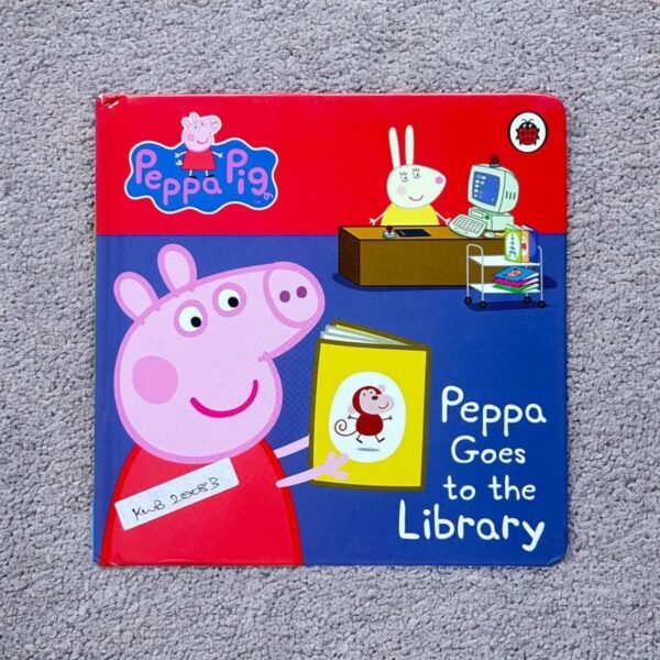 Peppa Pig_Peppa Goes To The Library_Ladybird_KWB20083