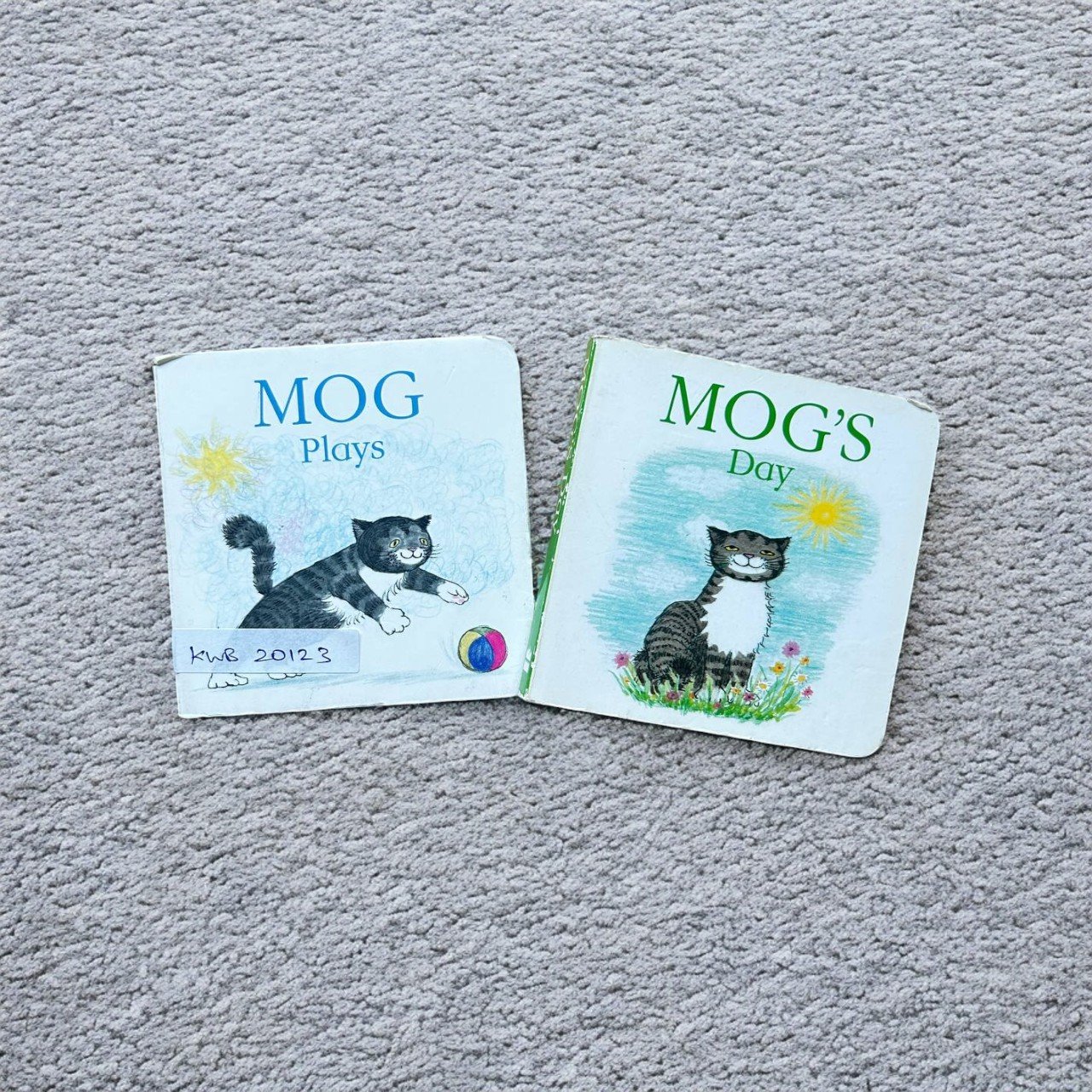 Pocket Size_Mog_Set Of 2 Books_Board Book_KWB20123