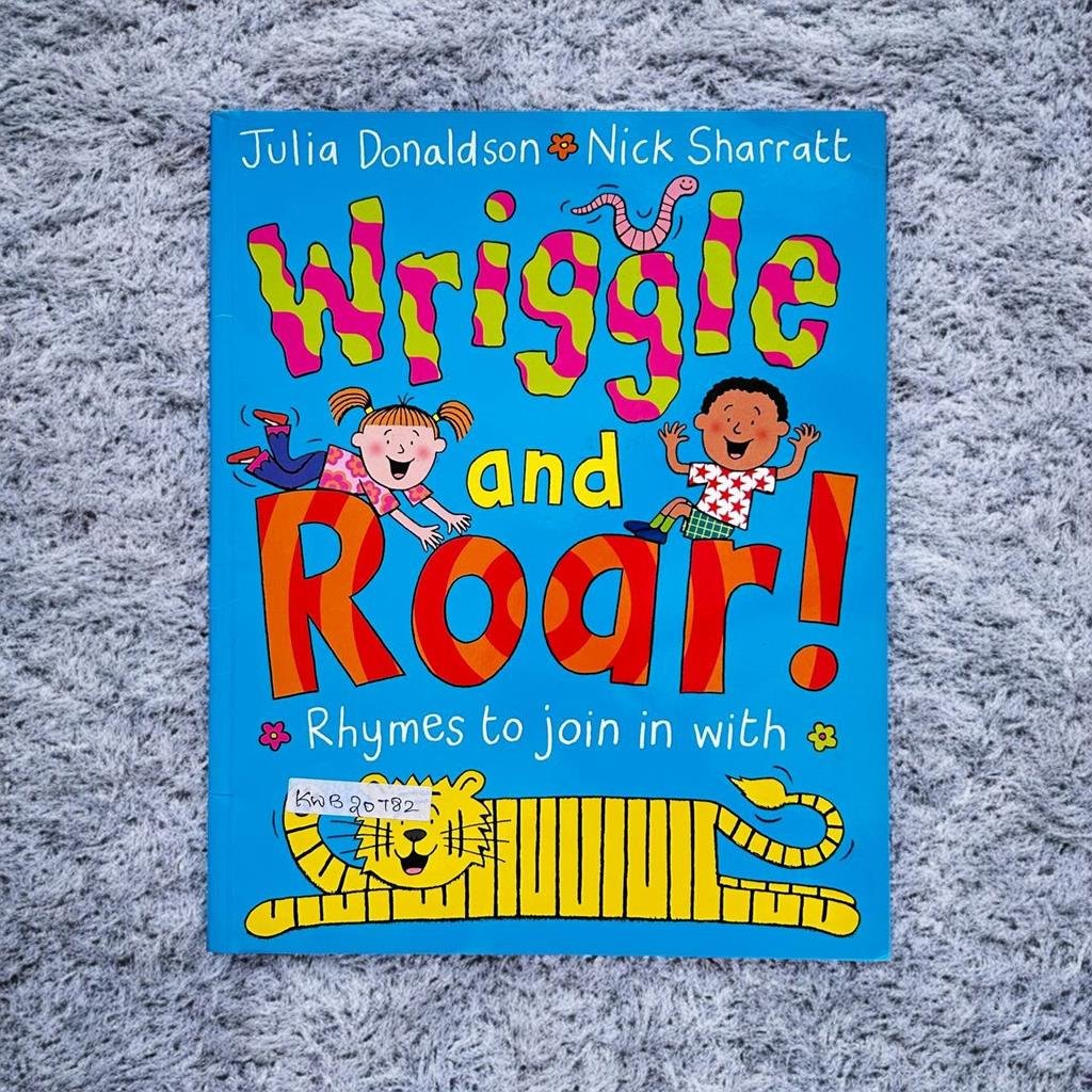 Wriggle And Roar!_Julia Donaldson_KWB20782