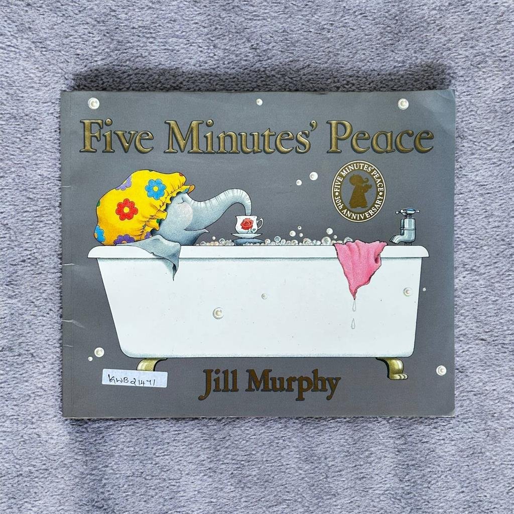 Five Minutes' Peace_Jill Murphy_KWB21471