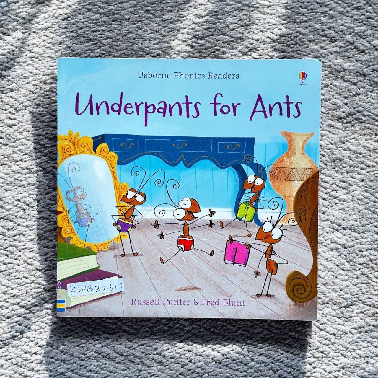 Usborne Phoincs Readers_Underpants For Ants_Usborne_KWB22517
