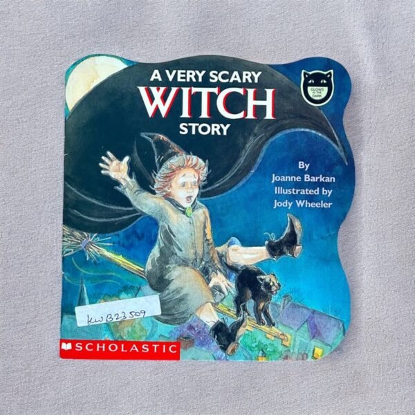 A Very Scary Witch Story_Joanne Barkan_KWB23509