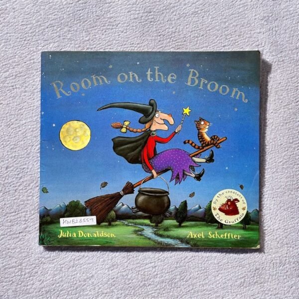 Room On The Broom_Julia Donaldson_KWB23559