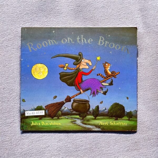 Room On The Broom_Julia Donaldson_KWB23563