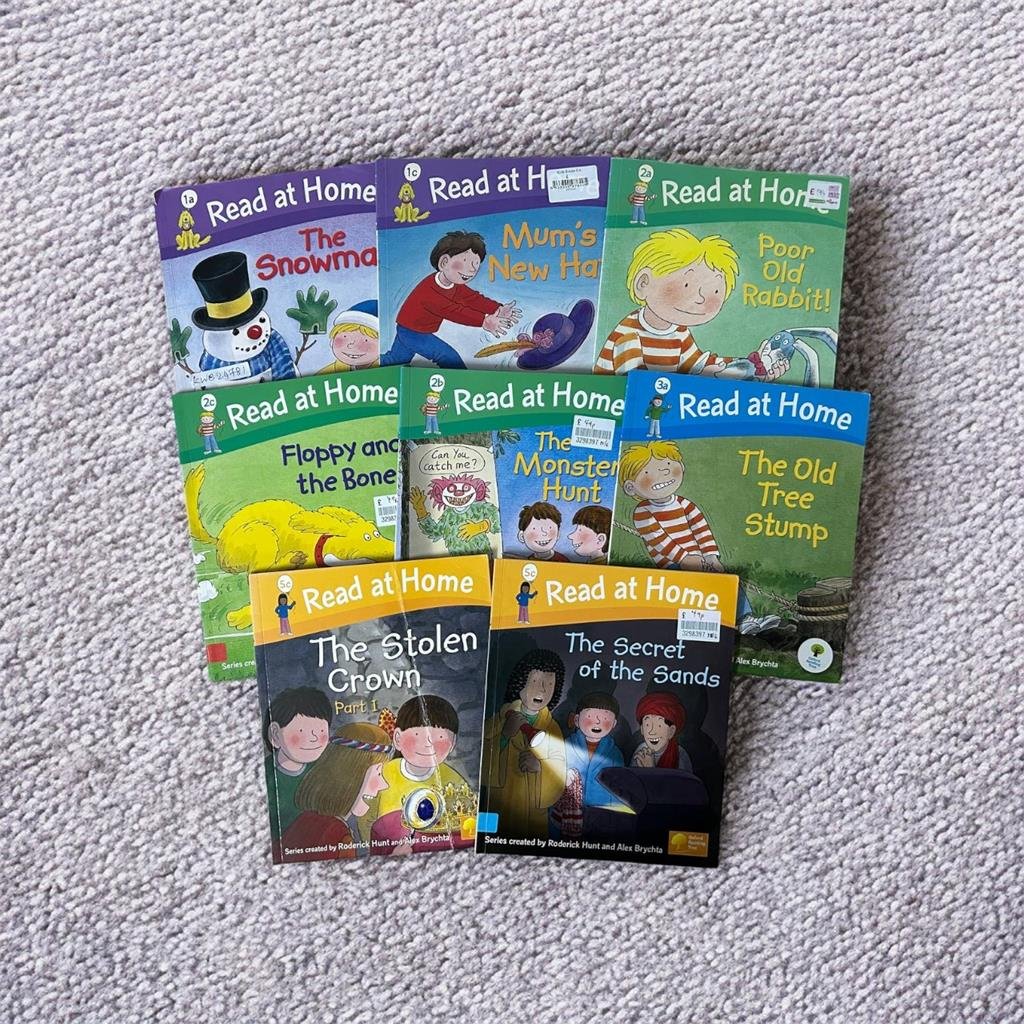 Read At Home_Set Of 8 Books_Oxford_KWB24781
