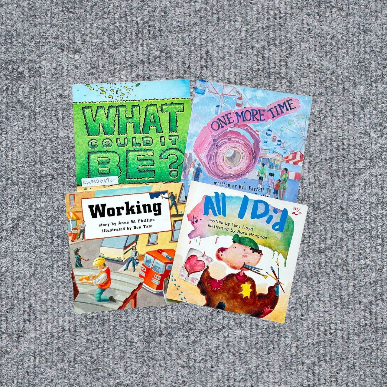 Harcourt Brace_Phonics_Set Of 4 Books_Instant Readers_KWB26490