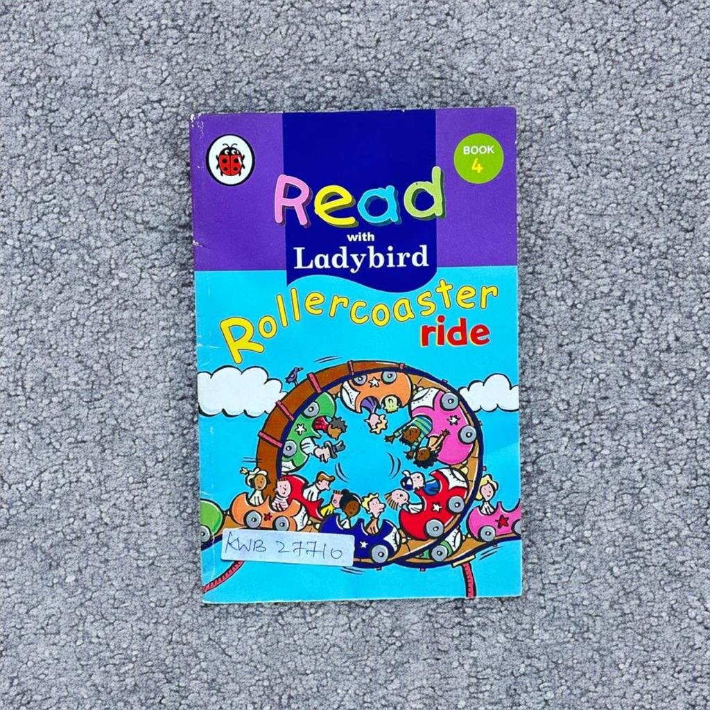 Pocket Size_Ladybird_Read With Ladybird_Roller Coaster Ride_Ladybird_KWB27710