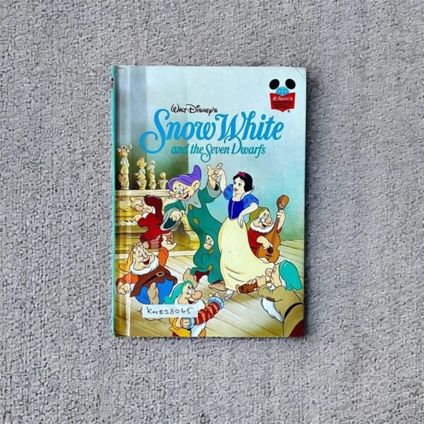 Disney_Snow White And The Seven Dwarfs_Disney_KWB28065