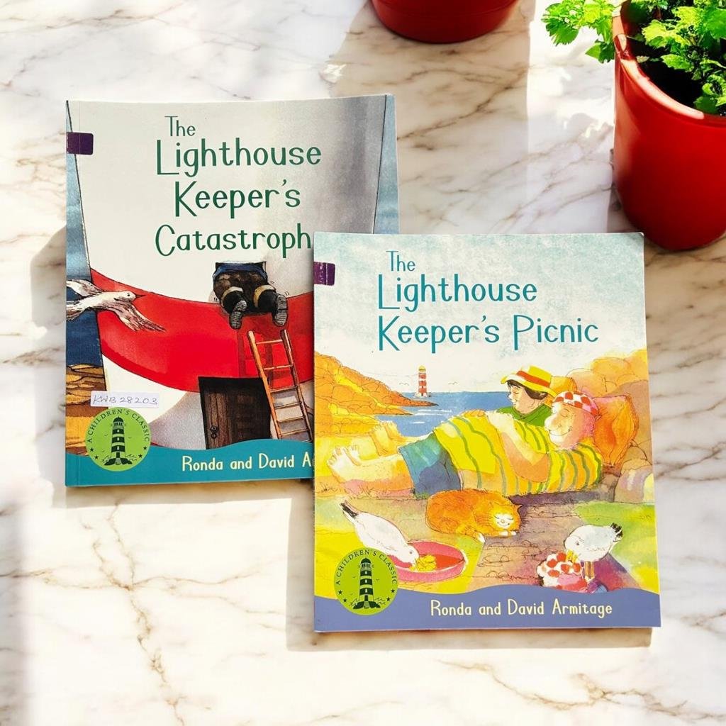 Lighthouse_Scholastic_Read Aloud Picture Storybooks_Set Of 2 Books_Ronda_KWB28203