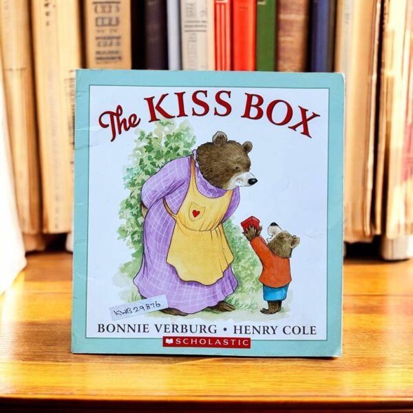 Scholastic_The Kiss Box_Scholastic_KWB29876