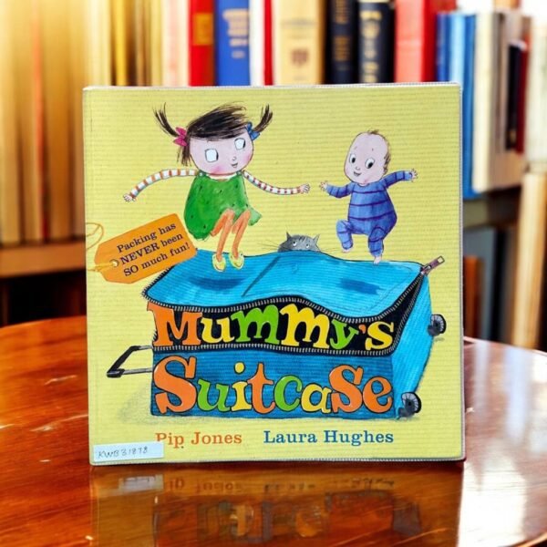 Mummy's Suitcase_Pip Jones_KWB31878
