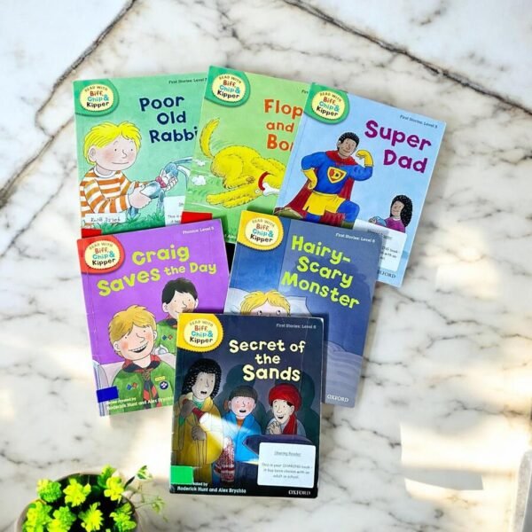 Biff & Chip_Oxford_Set Of 6 Books_Roderick Hunt_KWB32206