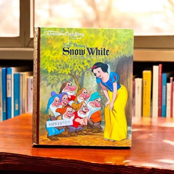 A Treasure Cove Story_Disney_Snow White And The Seven Dwarfs_Disney_KWB33727