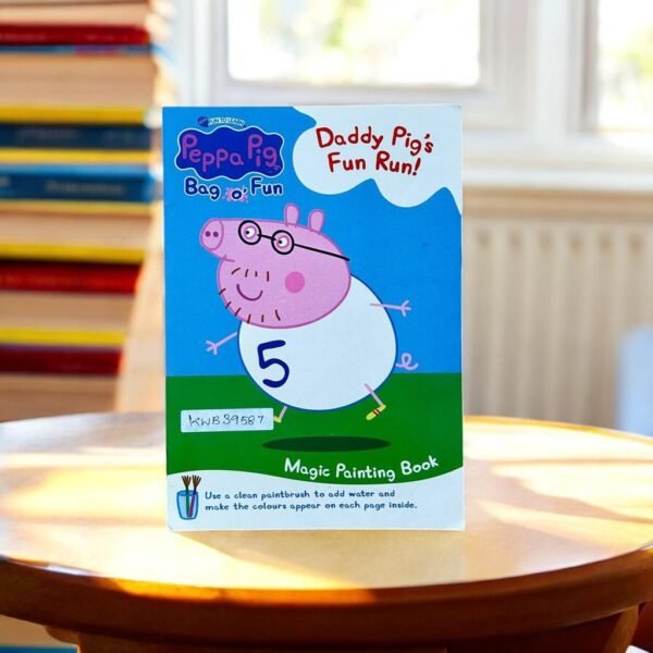 Peppa Pig_Daddy Pig's Fun Run!_Magic Painting Book_KWB39587