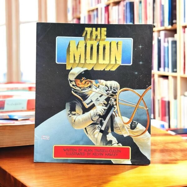 The Moon_Big Book_Alan Trussell-Cullen_KWB40910