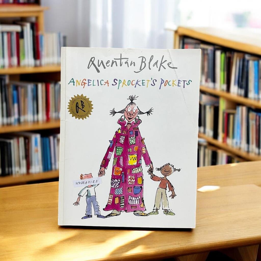 Angelica Sprocket's Pockets_Quentin Blake_KWB42183