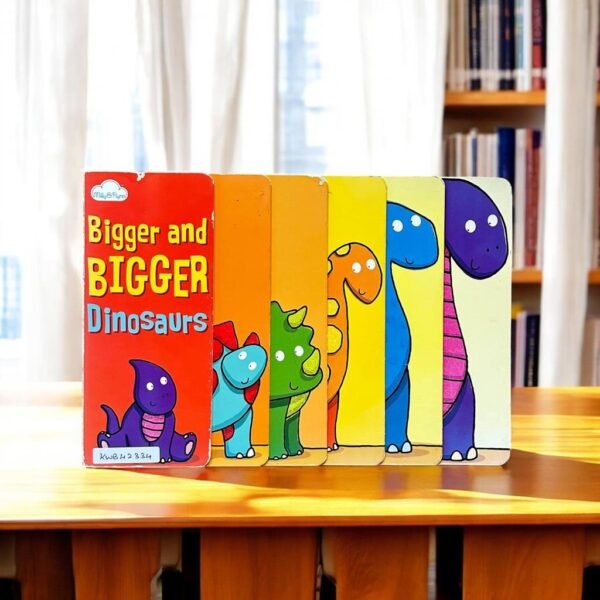 Bigger And Bigger_Dinosaurs_Mily & Flynn_KWB42334