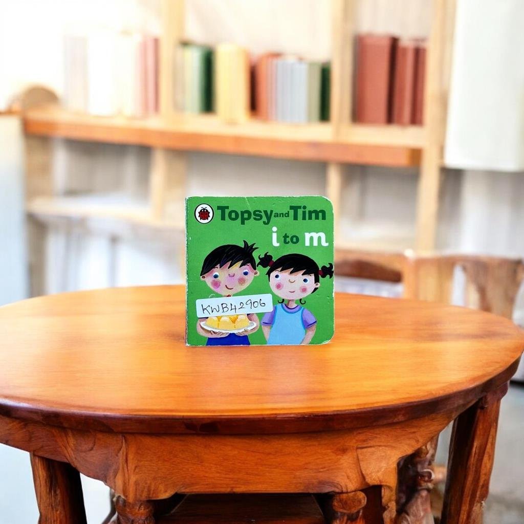 Pocket Size_Topsy And Tim i to m_Ladybird_KWB42906