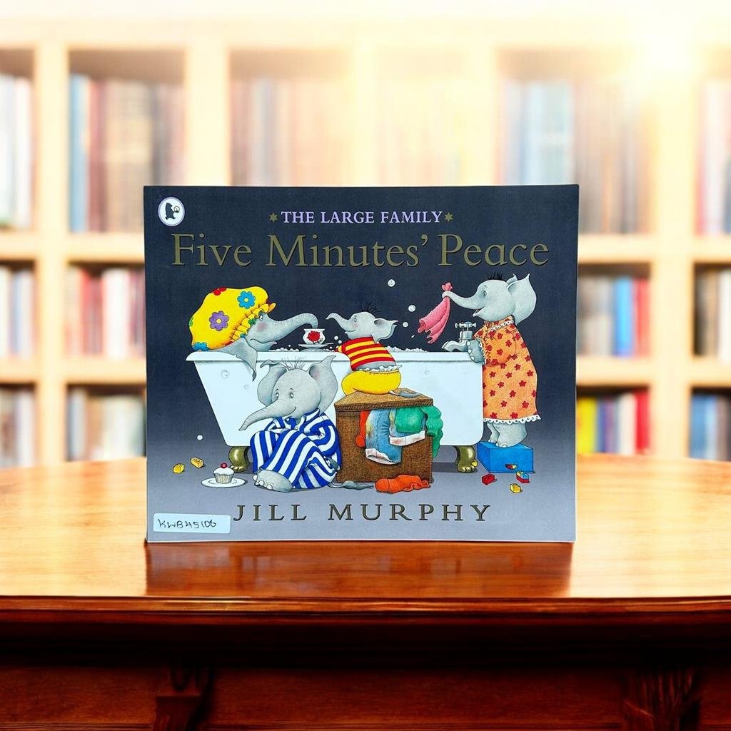 The Large Family_Five Minutes' Peace_Jill Murphy_KWB45106