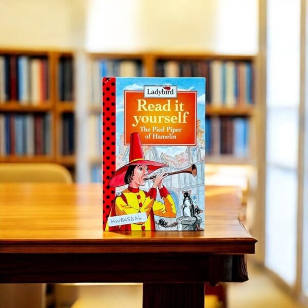 Pocket Friendly_Read It Yourself_The Pied Piper Of Hamelin_Ladybird_KWB45486