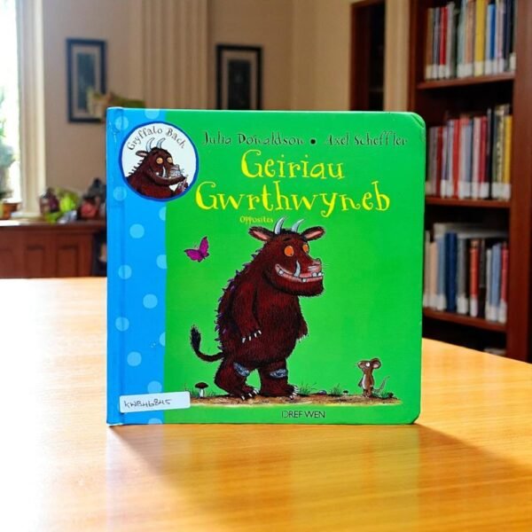 Opposites_Dual Languages_Julia Donaldson_KWB46845