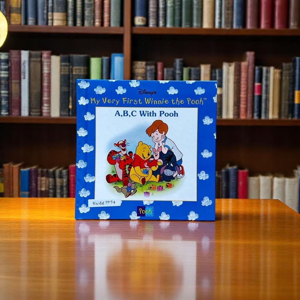 Disney_My Very First Winnie the Pooh_A B C With Pooh _Disney_KWB47094
