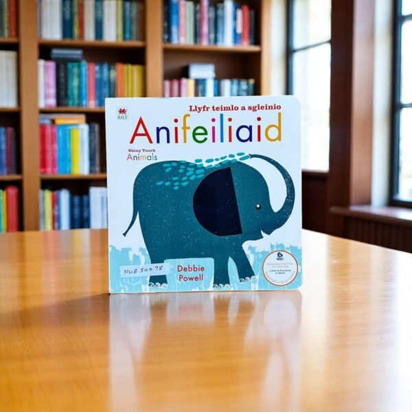 Anifeiliaid _Shiny Touch Animals_Dual Languages_Debbie Powel _KWB50078