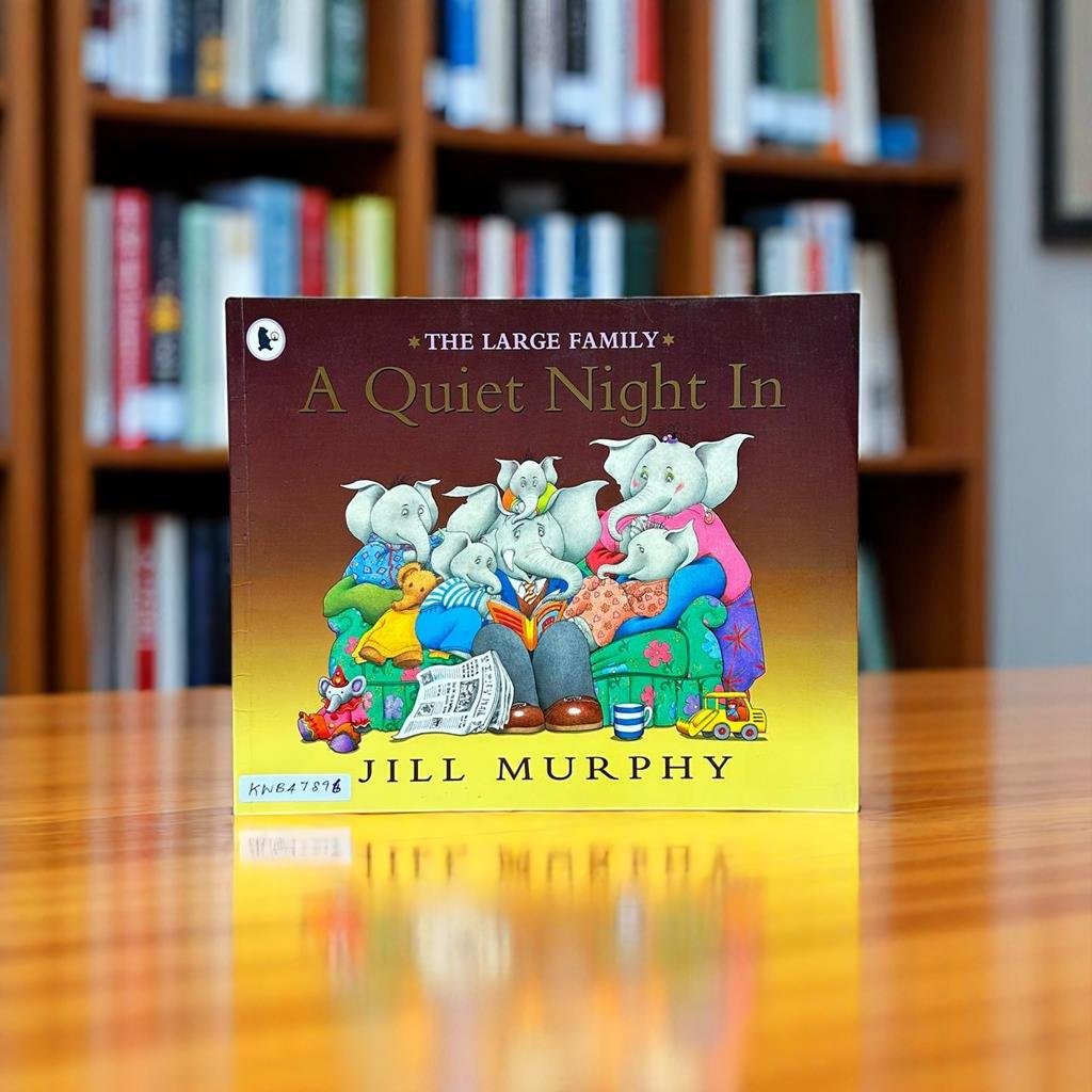 The Large Family_A Quiet Night In_Walker Books _Jill Murphy _KWB47896