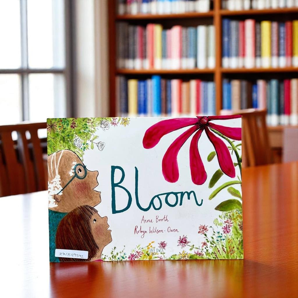Bloom_Anne Booth_KWB49392