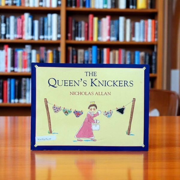 The Queen's Knickers_Nicholas Allan_KWB49410