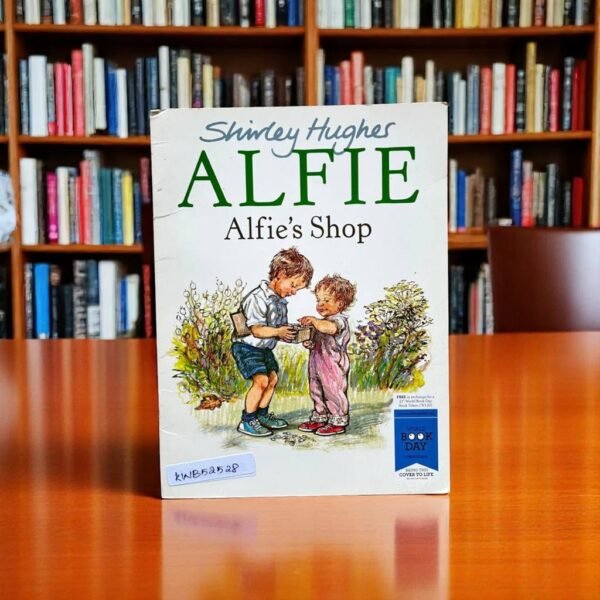 Pocket Friendly_Alfie_Alfie's Shop_Shirley Hughes_KWB52528