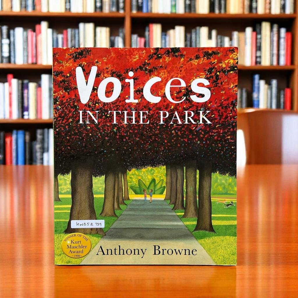 Voices In The Park_Anthony Browne_KWB52739