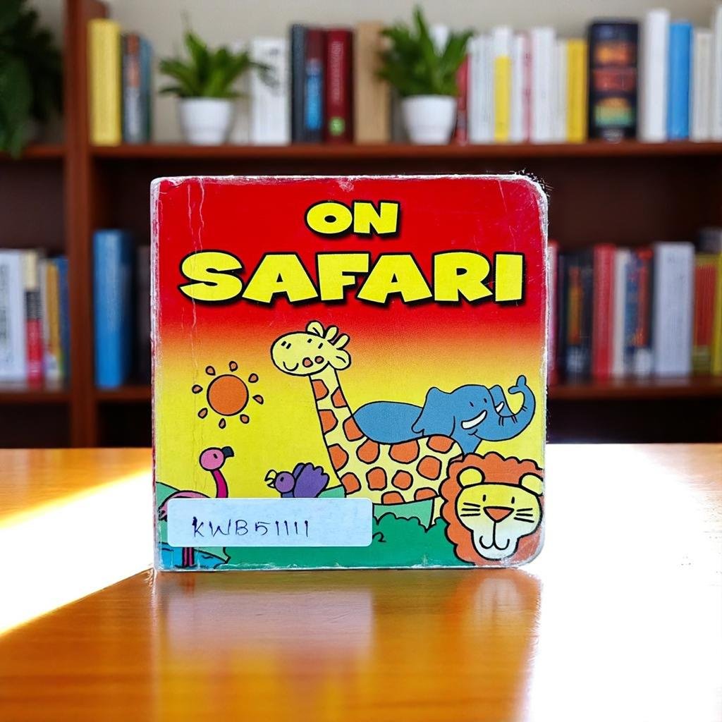 Pocket Friendly_On Safari_Used_Alligator_KWB51111