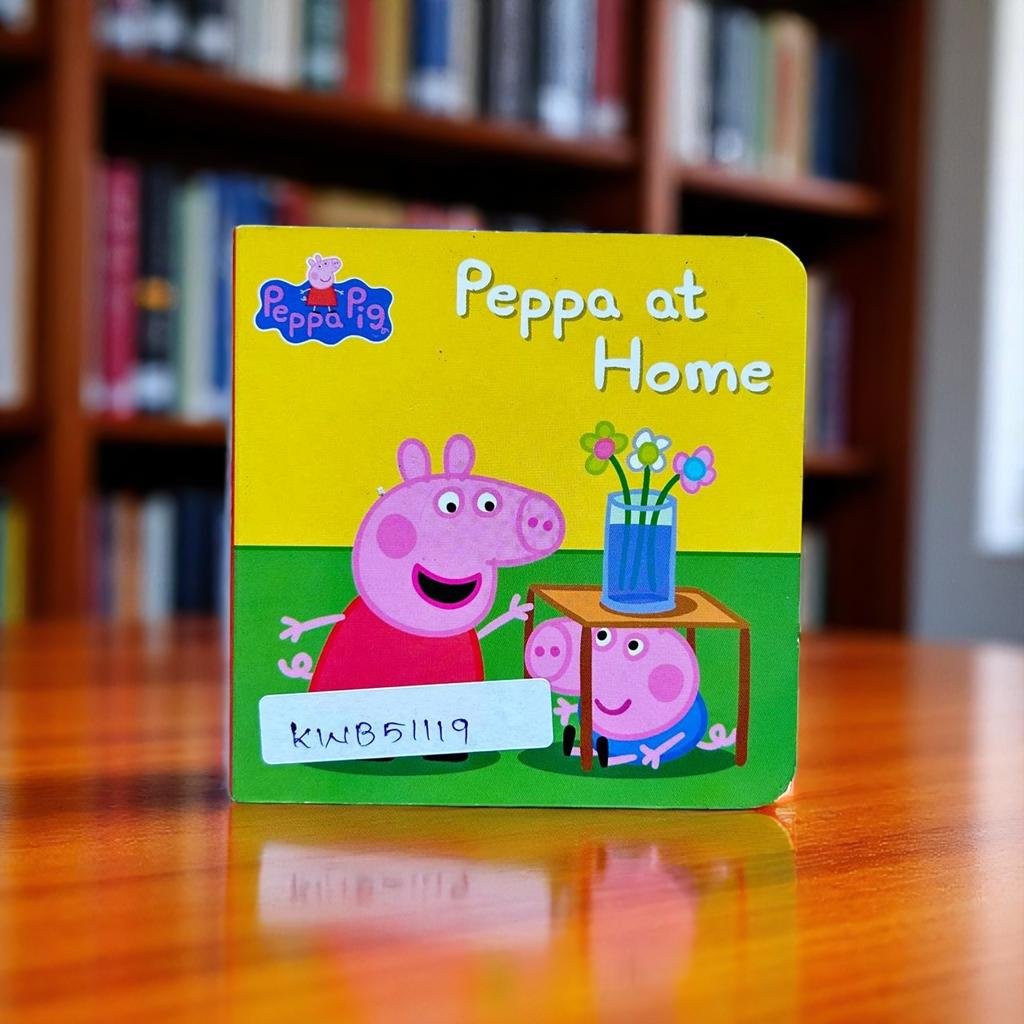 Pocket Friendly_Peppa Pig_Peppa At Home_Ladybird _KWB51119