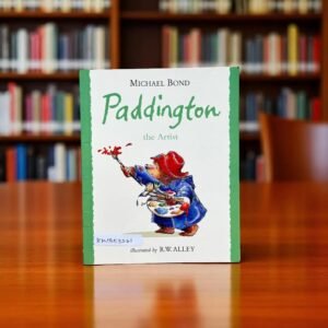Paddington The Artist_Michael Bond_KWB53261