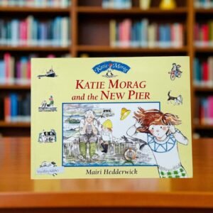 Katie Morag And The New Pier _Red Fox_Mairi Hedderwick_KWB54591