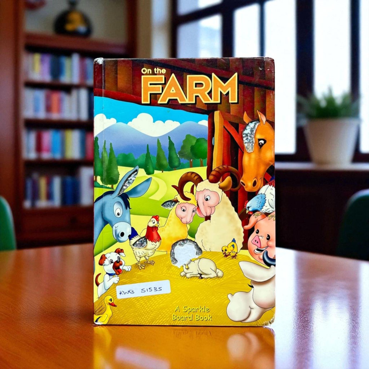 On the Farm_Sparkle Book_Used_Grandreams_KWB51535