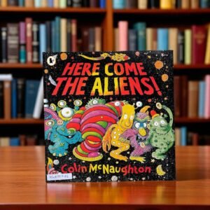 Here Comes The Aliens!_Walker _Colin McNaughton_KWB55726