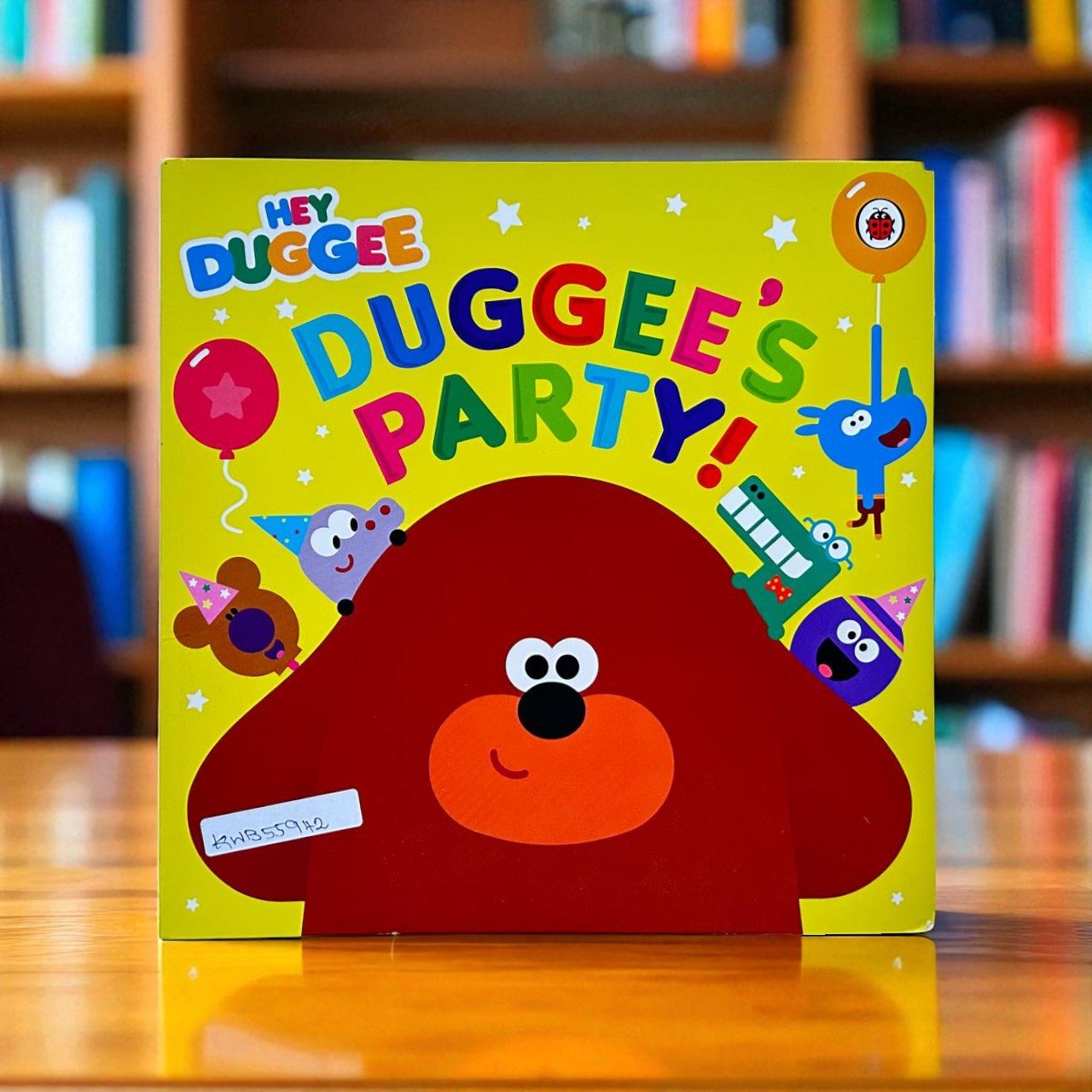 Duggee's Party!_Hey Duggee_Ladybird_KWB55942