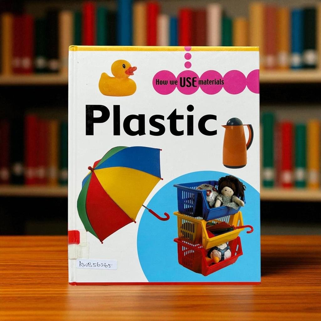Plastic_How We Use Materials_Holly Wallace_KWB56265