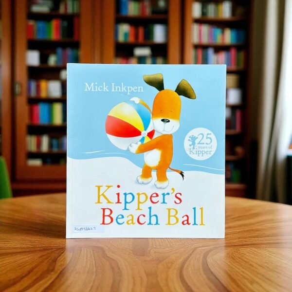 Kipper's Beach Ball_Mick Inkpen_KWB56627