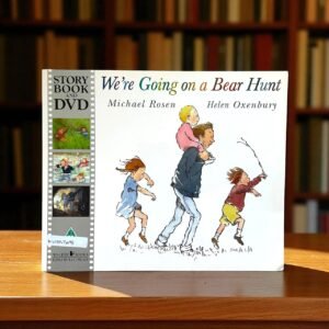 We're Going On A Bear Hunt_No CD_Helen Oxenbury_KWB57476