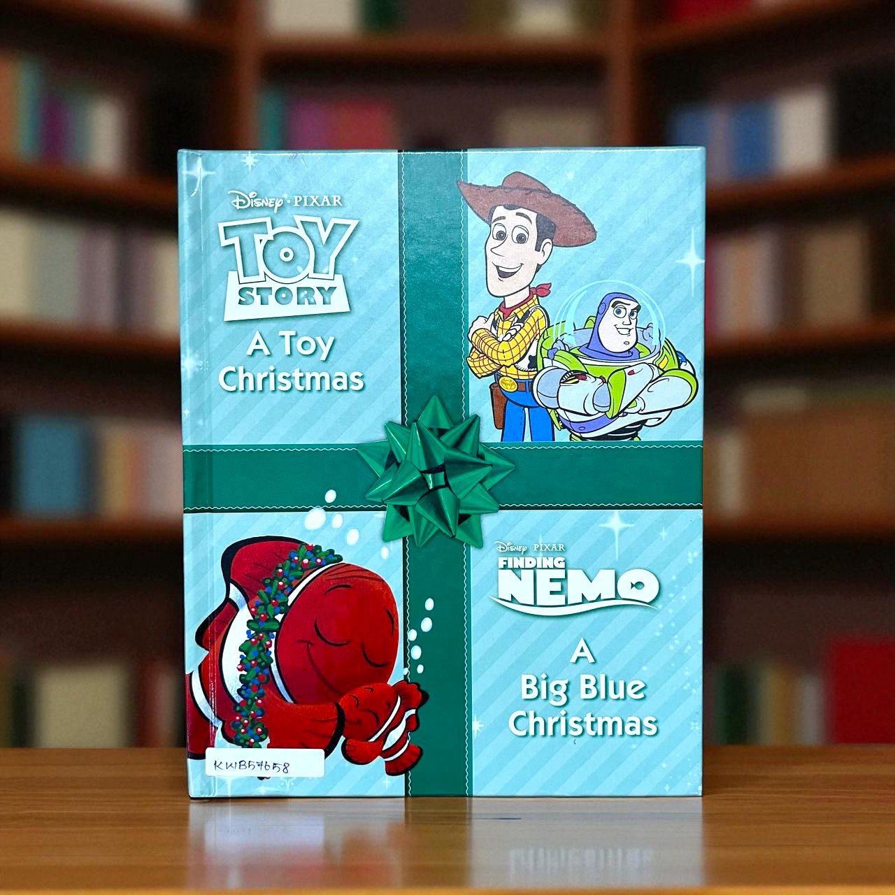Toy Story_A Toy Christmas And Finding Nemo_A Big Blue Christmas_Disney_KWB57658