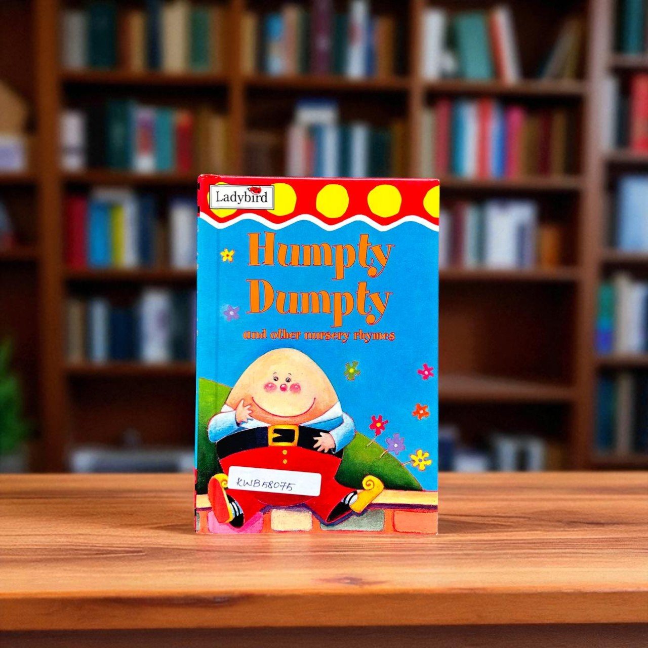 Pocket Friendly_Humphy Dumphy And Other Nursery Rhymes_Ladybird_KWB58075