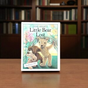 Little Bear Lost_Jane Hissey_KWB58175
