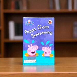 Peppa Goes Swimming_Peppa Pig_Ladybird_KWB58180